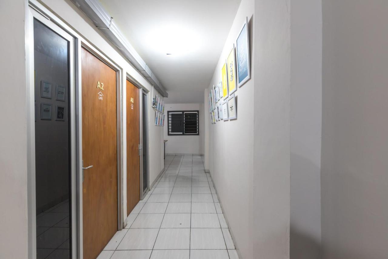 Maminoti Syariah Residence Mitra Reddoorz Bogor Eksteriør bilde